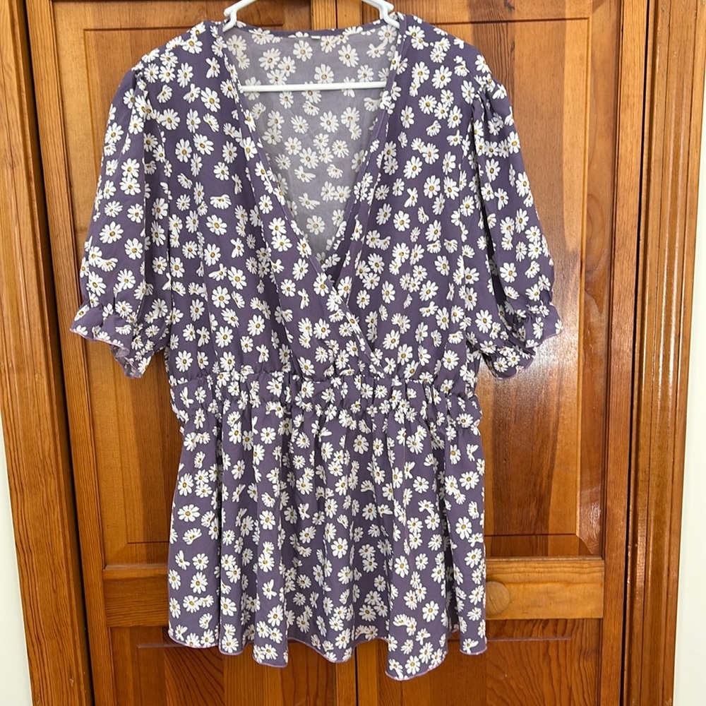 Purple & White Daisy Floral Babydoll Top Plus 4X GUC Short Sleeve Stretch - Picture 1 of 7